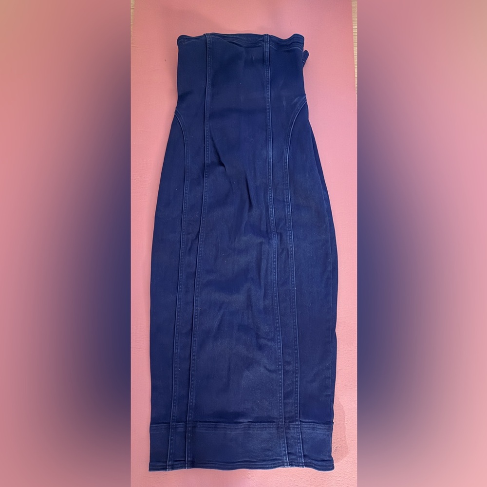 Pilcro by Anthropologie Strapless Navy Jean Dress size medium with back split - Picture 2 of 12
